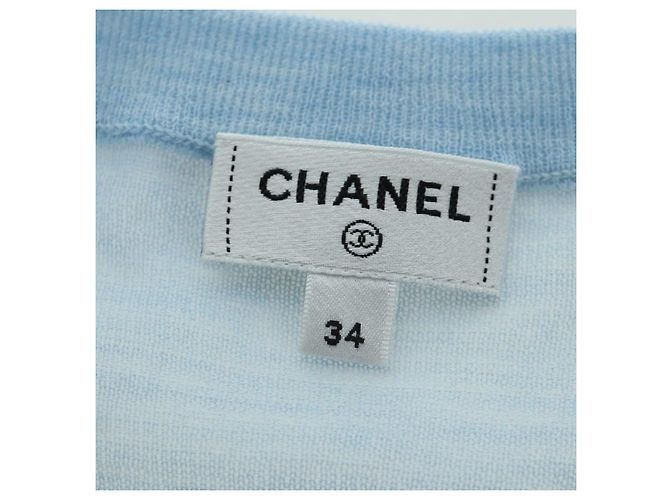 Camiseta de algodón de manga corta en tejidos de punto CHANEL azul claro CC Auth 168330M - vista 13
