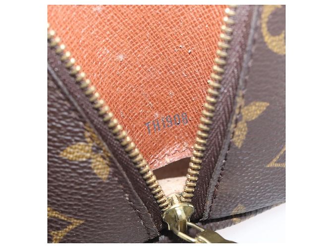 LOUIS VUITTON Pochette Cosmetica Demi Ronde Monogram M47520 LV Auth BA10964 Monogramma - vista 12