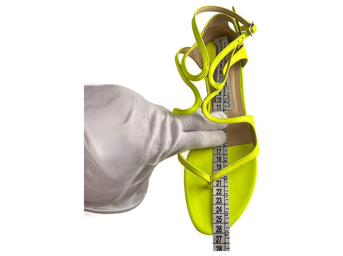 Jimmy Choo Lance Lackleder Flache Sandalen 40 Gelb - Ansicht 14