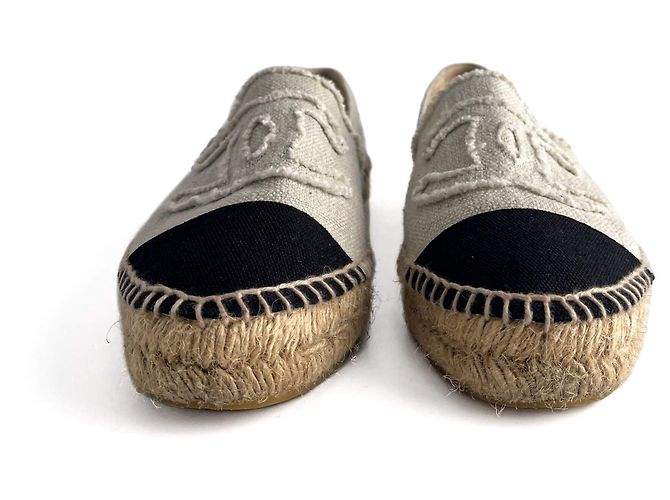 Timeless Chanel Espadrilla piatta in cotone con pattina e punta cap 40 Nero & Bianco - vista 4
