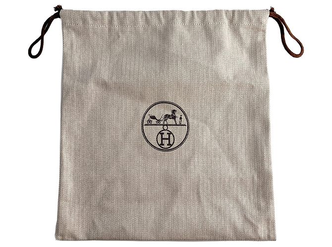 Hermès Herbag Mini Vache Hunter in pelle incrociata beige - vista 19