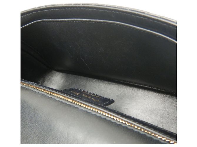 Borsa a Spalla Caro Medium Cannage di Christian Dior Nero - vista 22