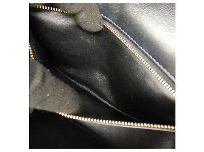 Borsa a Spalla Caro Medium Cannage di Christian Dior Nero - vista 23