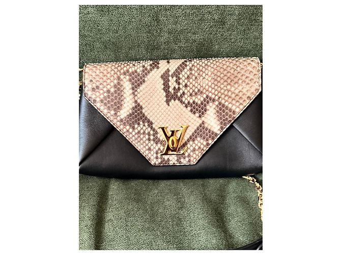 Borsa a mano Louis Vuitton in pelle nera Nero - vista 10
