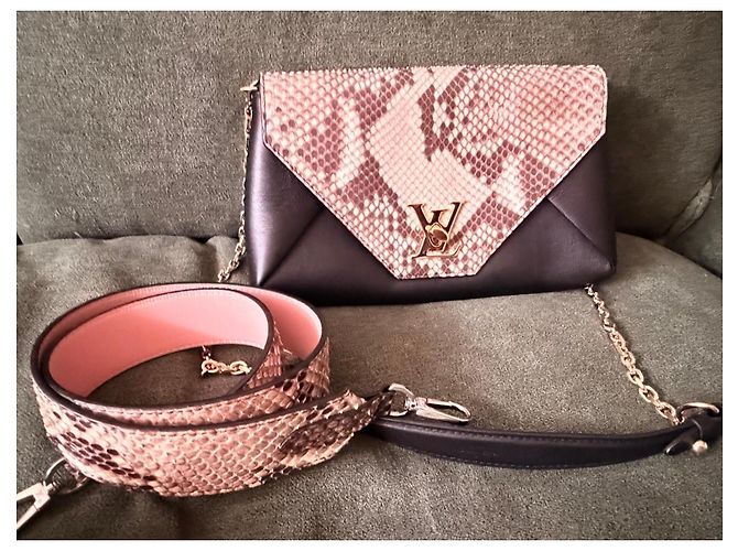 Borsa a mano Louis Vuitton in pelle nera Nero - vista 4