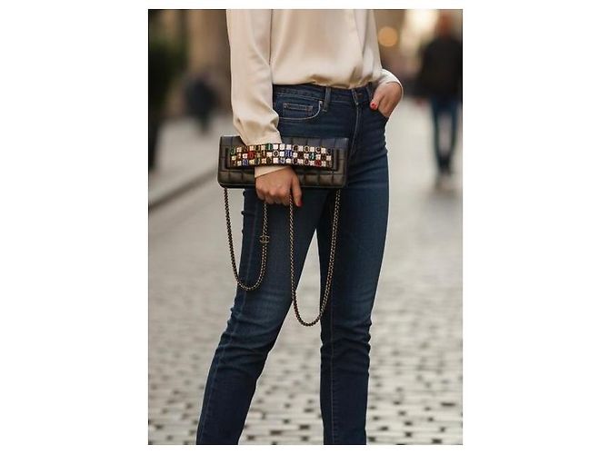 Clutch Minaudière Gioiello Nero Byzance 11A di Chanel Multicolore D'oro Gold hardware - vista 6