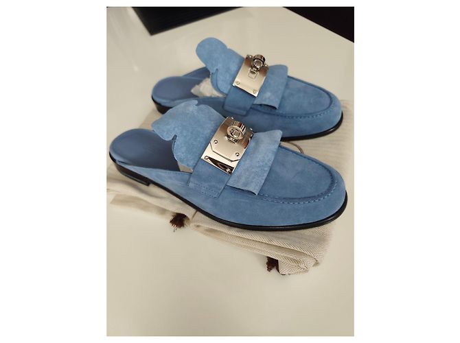 Mule in suede blu cielo di Hermès - vista 14