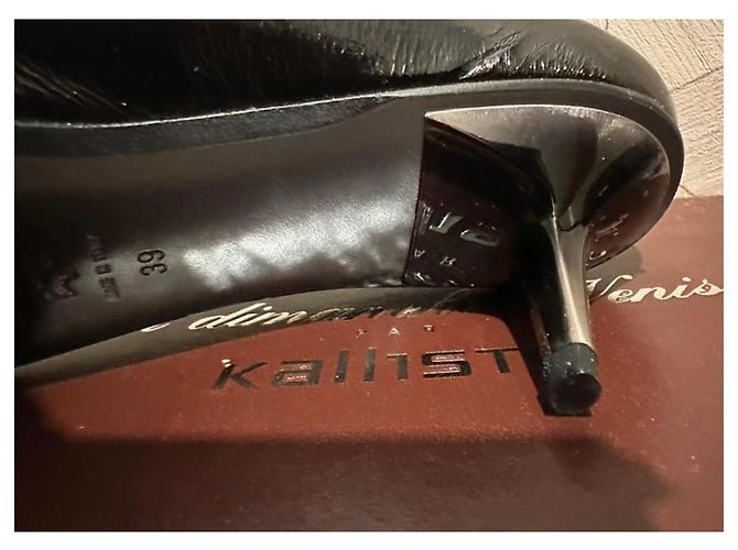Autre Marque Schwarze Lackleder-Pumps - Ansicht 6