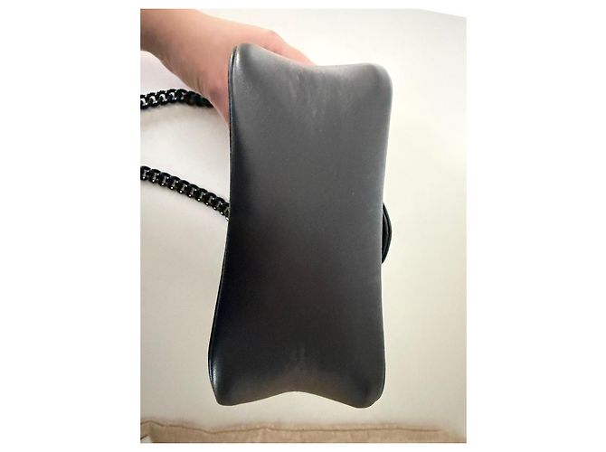 Borsa a Spalla in Pelle GG Marmont di Gucci Nero - vista 7