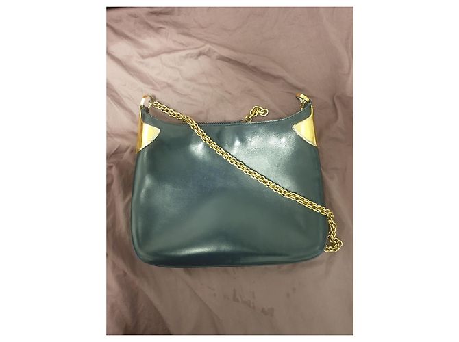 Modello conosciutissimo tra i classici di casa Gucci, numero brevetto 36283 Blu scuro - vista 2