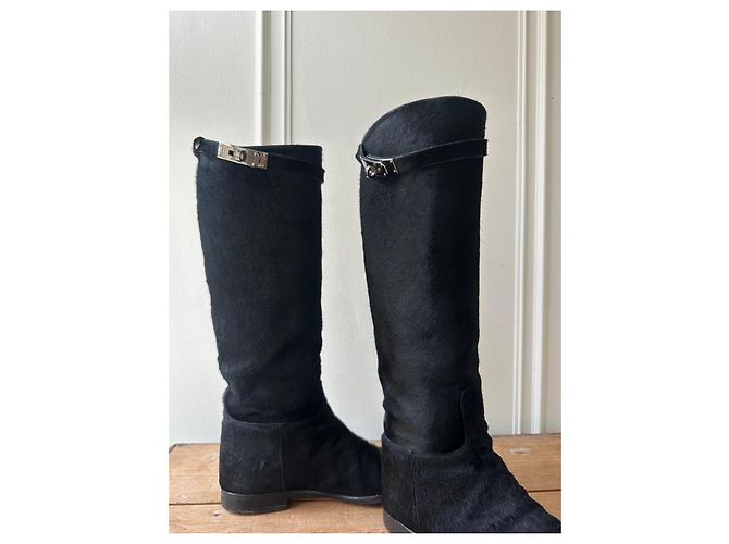 Botas altas de pelo de pony negro Hermès con herrajes de paladio - vista 6