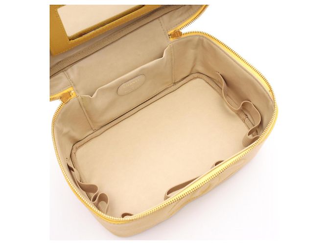 Bolsa Vanity Coco Mark da Chanel Amarelo - vista 3