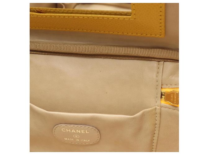 Bolsa Vanity Coco Mark da Chanel Amarelo - vista 8
