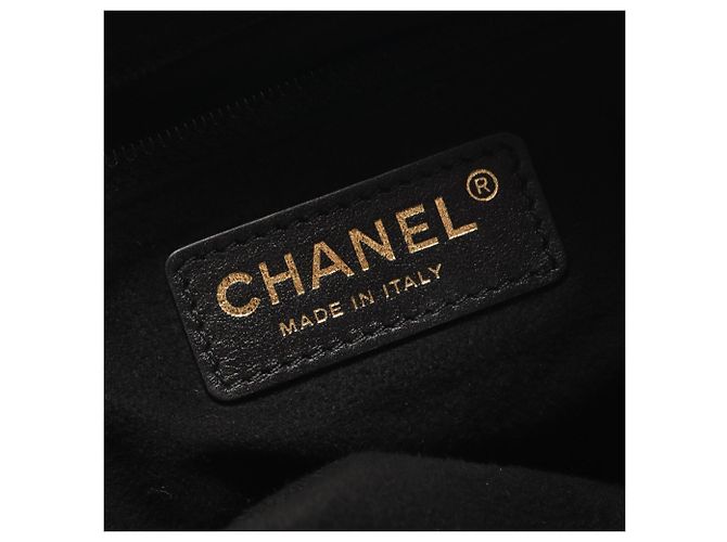 Borsa a Spalla in Pelle Deauville di Chanel Nero - vista 4