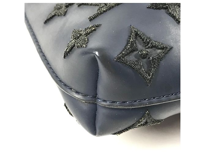 Borsa Tote Verticale Lockit in Gomma Monogram Louis Vuitton Nero Blu - vista 11