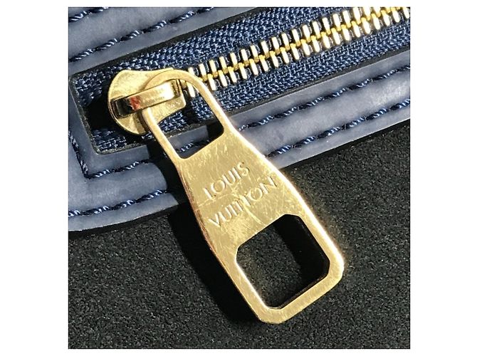 Borsa Tote Verticale Lockit in Gomma Monogram Louis Vuitton Nero Blu - vista 14