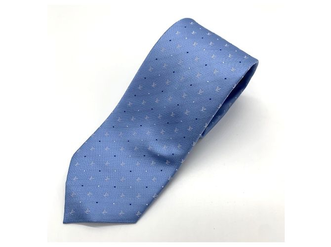 Louis Vuitton Blason Dot Blue Silk Cravat - view 2