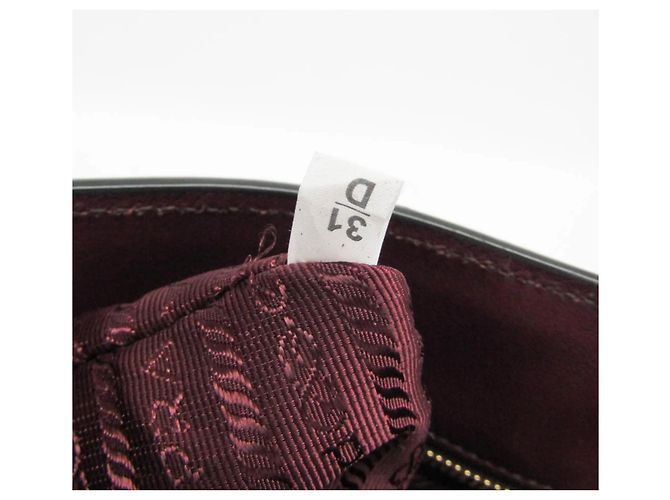 Borsa a spalla in pelle da donna Prada Bibliothèque 1BC034 Rosso Bordò - vista 18