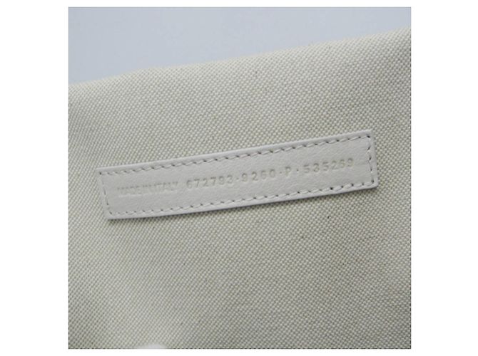 Borsa a spalla Balenciaga Everyday XS Nord-Sud Bianco sporco - vista 13
