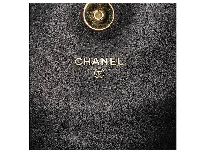 Clutch in vinile nero Chanel Parigi Mosca Moujik con catena - vista 5