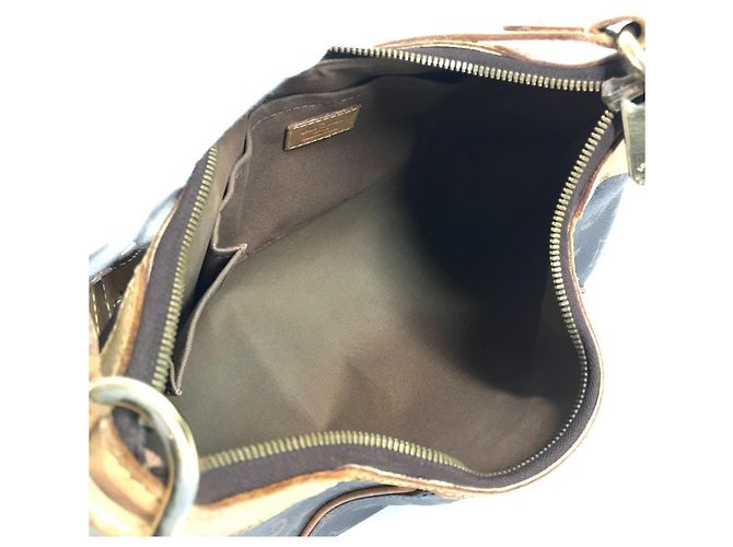 Borsa a Spalla Monogram Thames PM M56384 di Louis Vuitton Marrone - vista 13