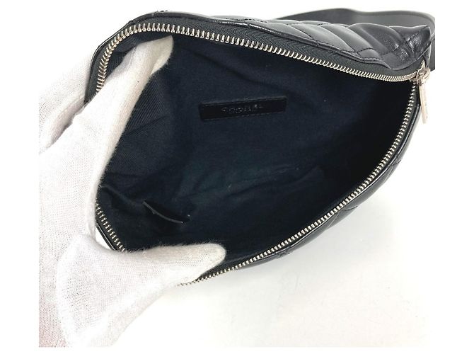 Marsupio / borsa a spalla in pelle matelassé Chanel Nero - vista 9
