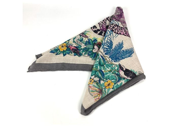 Silk In Hermès Hermes Jungle Love Triangle Géant Shawl Brown Multiple colors - view 2