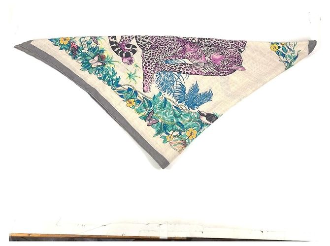 Silk In Hermès Hermes Jungle Love Triangle Géant Shawl Brown Multiple colors - view 6