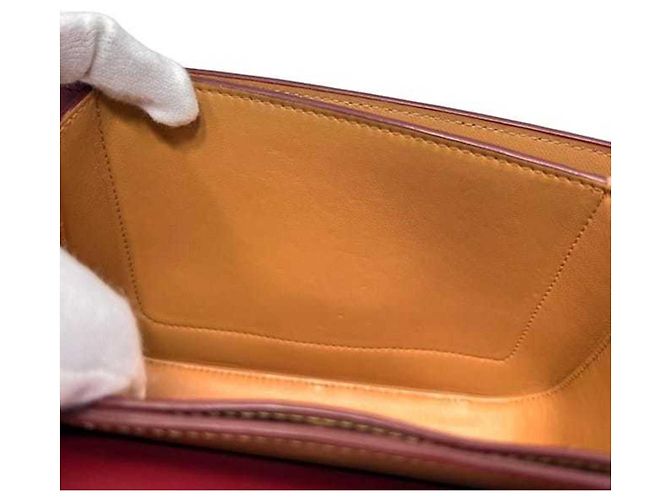 Borsa a Spalla Goya Small di Loewe Rosso - vista 7