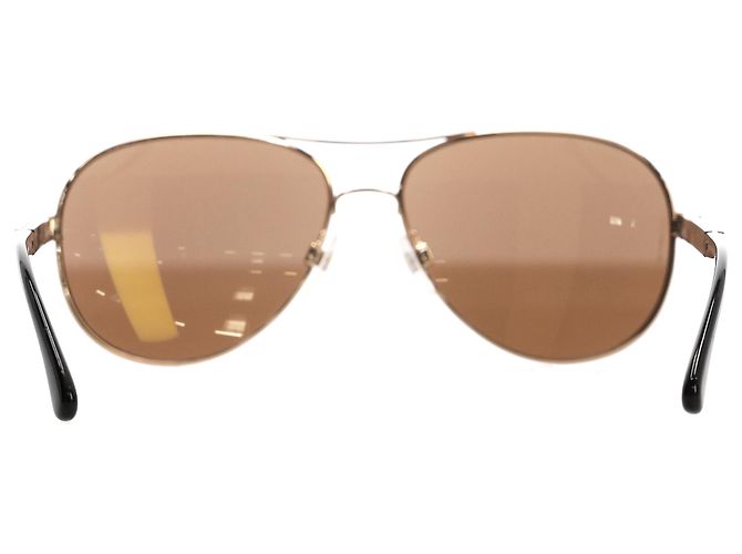 Timeless Chanel Pilot Sunglasses in Brown Metal Red - view 2