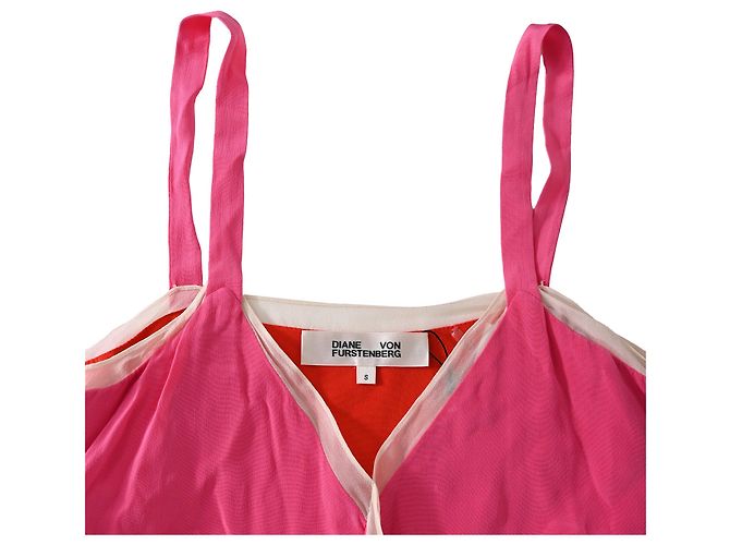 Vestido midi sem mangas com decote em V em seda rosa de Diane Von Furstenberg - vista 5