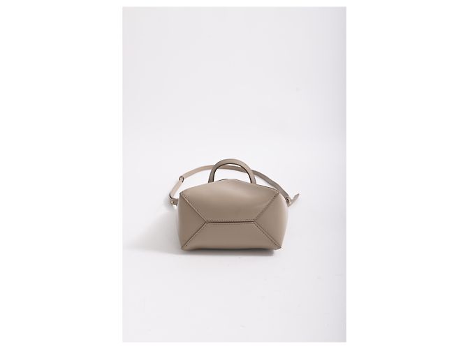Borsa pieghevole Mini Puzzle Loewe in pelle di vitello beige - vista 8