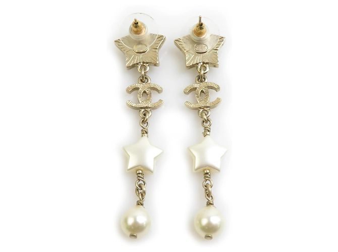 Orecchini a goccia Chanel in oro e bianco D'oro - vista 5