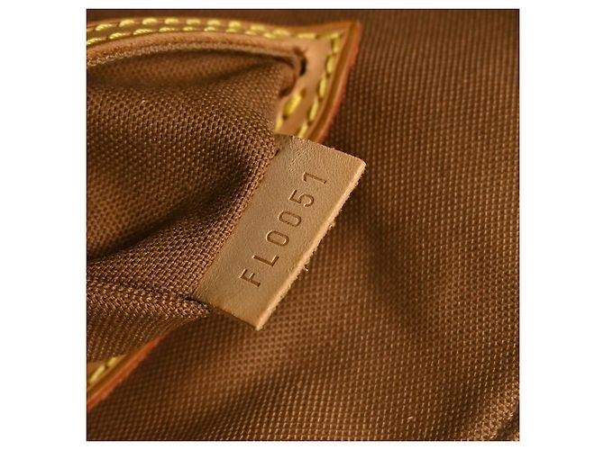 Louis Vuitton Alma Handbag Monogram Canvas PM Brown - view 5