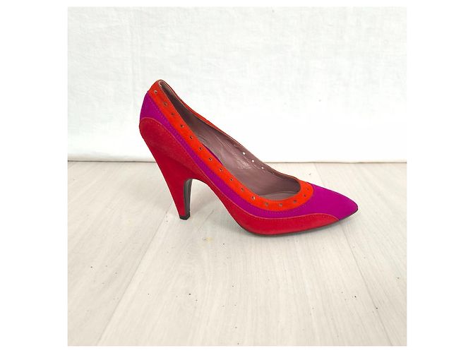 Miu Miu High Heels aus Wildleder Rot Dunkelviolett - Ansicht 9