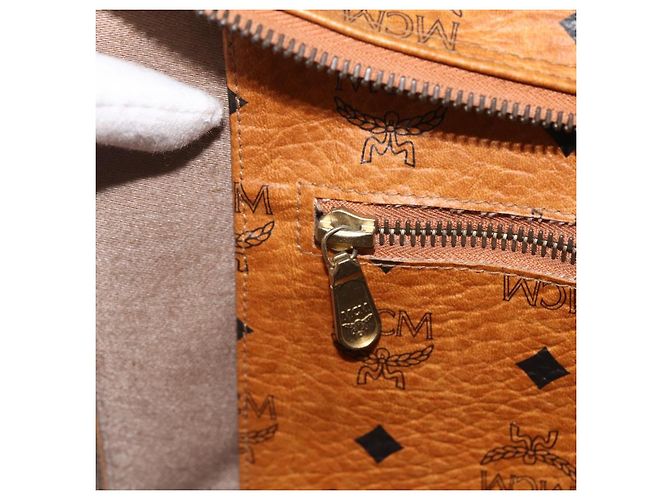 Borsa a Spalla MCM Vicetos Logogram in Pelle PVC Marrone Oro Auth 172152 D'oro - vista 20