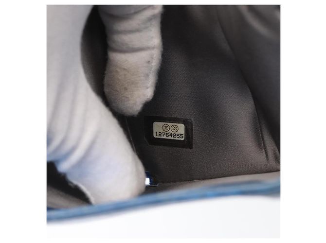 CHANEL Portafoglio Compatto in Pelle Blu Argento CC Auth 172453 - vista 12