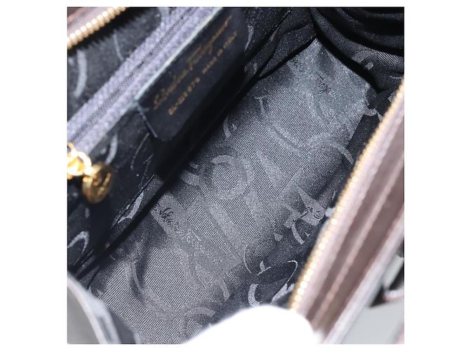 Borsa a Spalla Salvatore Ferragamo in Pelle Marrone Oro Auth ka3025 D'oro - vista 11