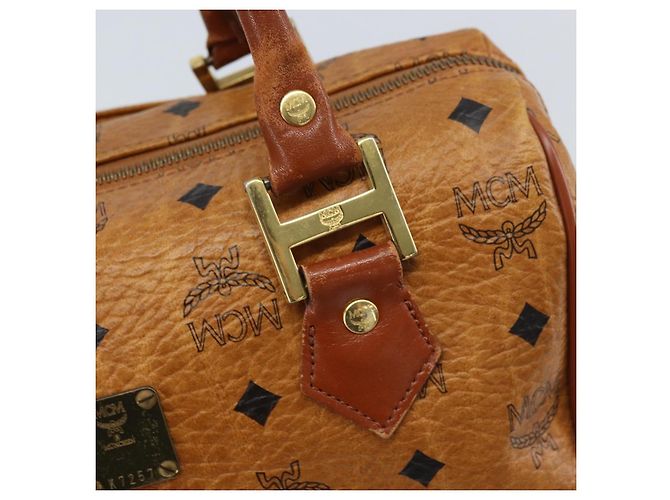 Borsa Boston Vicetos Logogram MCM in pelle PVC marrone e oro Auth BA11007 D'oro - vista 14