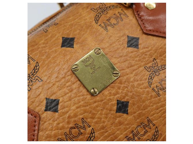 Borsa Boston Vicetos Logogram MCM in pelle PVC marrone e oro Auth BA11007 D'oro - vista 15