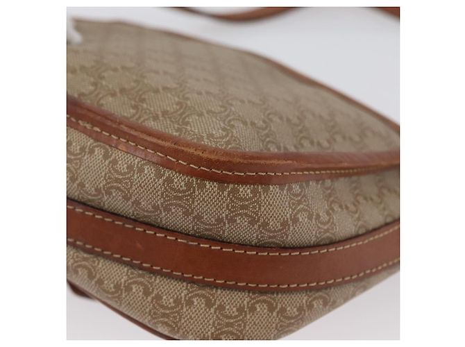 Céline Bolso de Hombro de Lona Macadam CELINE PVC Beige Oro Auth LNZ981 Dorado - vista 17