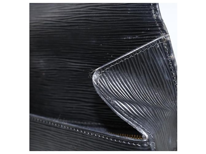 LOUIS VUITTON Borsa a Spalla Epi Saint Cloud GM Nera M52192 LV Auth ep13601 Nero - vista 21