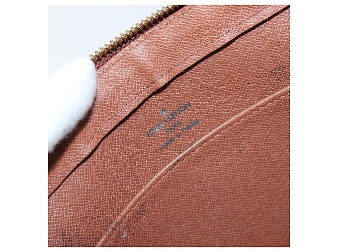 LOUIS VUITTON Clutch Orsay Monogram M51790 LV Auth th6624 Monogramma - vista 18