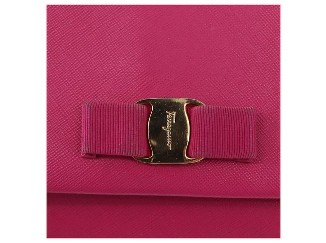 Borsa a Spalla Vala Chain in Pelle Rosa Oro Auth 172403 di Salvatore Ferragamo D'oro - vista 17