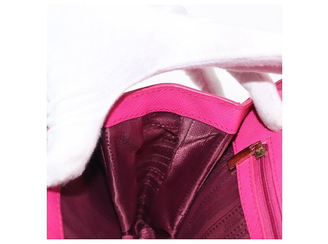Borsa a Spalla Vala Chain in Pelle Rosa Oro Auth 172403 di Salvatore Ferragamo D'oro - vista 20