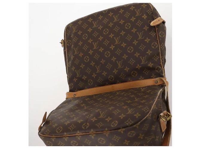 LOUIS VUITTON Bolso de Hombro Monogram Saumur 35 M42254 LV Auth 172676 Monograma - vista 20
