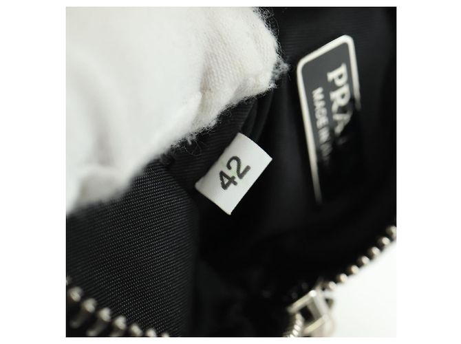 Custodia per telefono PRADA in nylon nero argento autentica 172423M - vista 11