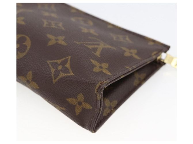 LOUIS VUITTON Poche Toilette Monogram 15 M47546 LV Auth hk3573 Monogramma - vista 15