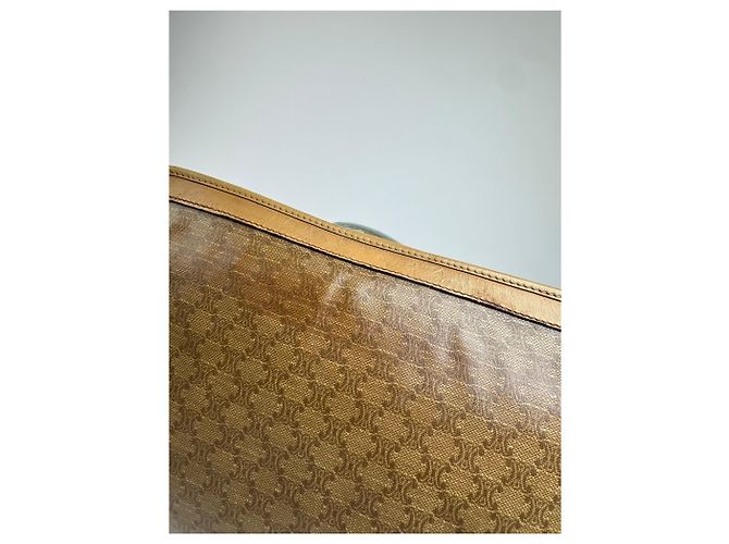 Céline Clutch in pelle monogramma Triomphe vintage di Celine beige oro marrone D'oro - vista 7