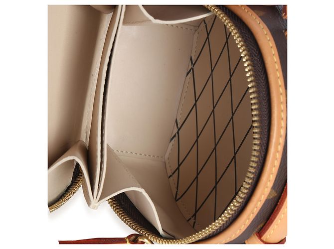 Mini Boîte Chapeau in Tela Monogram Louis Vuitton Marrone - vista 5
